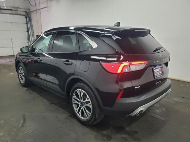 2022 ford escape sel