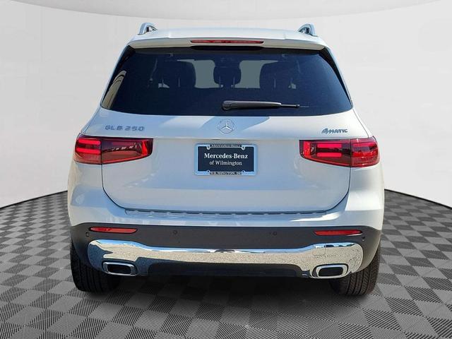 2024 mercedes-benz glb 250 base 4matic