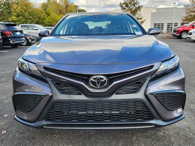 2024 toyota camry se