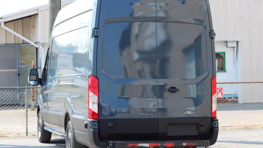 2020 ford transit 250