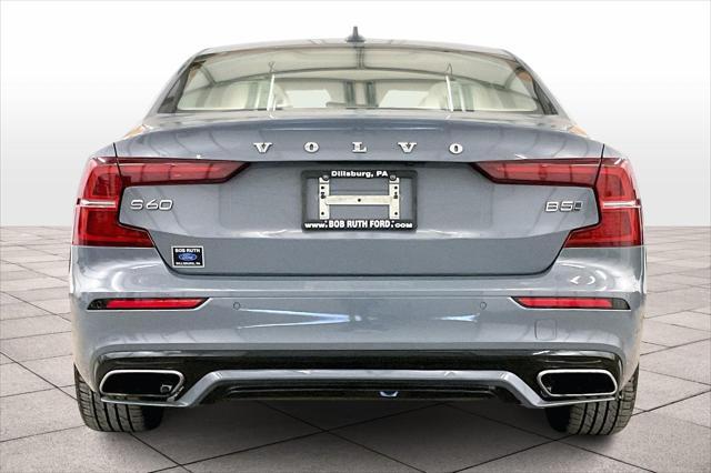2022 volvo s60 t5 momentum