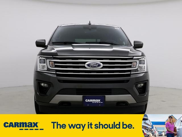 2021 ford expedition max xlt