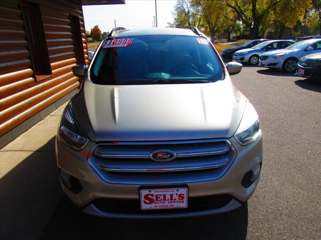 2018 ford escape se