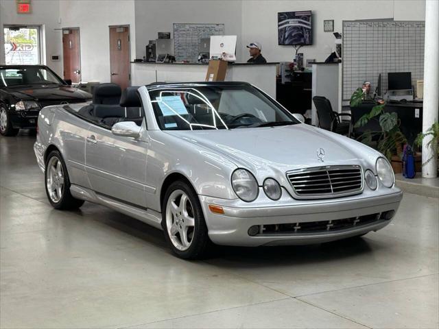 2002 mercedes-benz clk-class 430 cabriolet