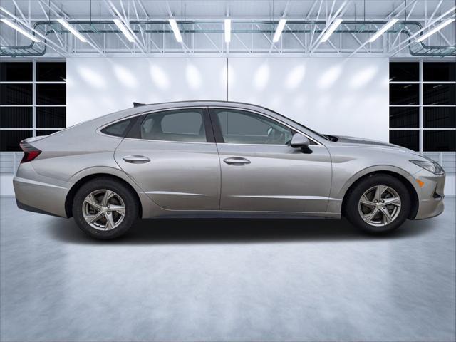 2022 hyundai sonata se
