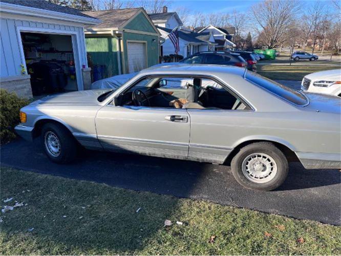 1984 mercedes-benz 500sec in cadillac, michigan