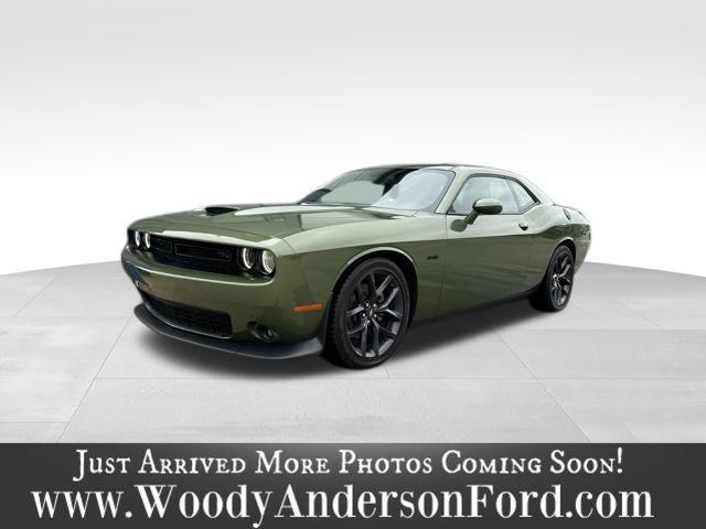 2023 dodge challenger r/t