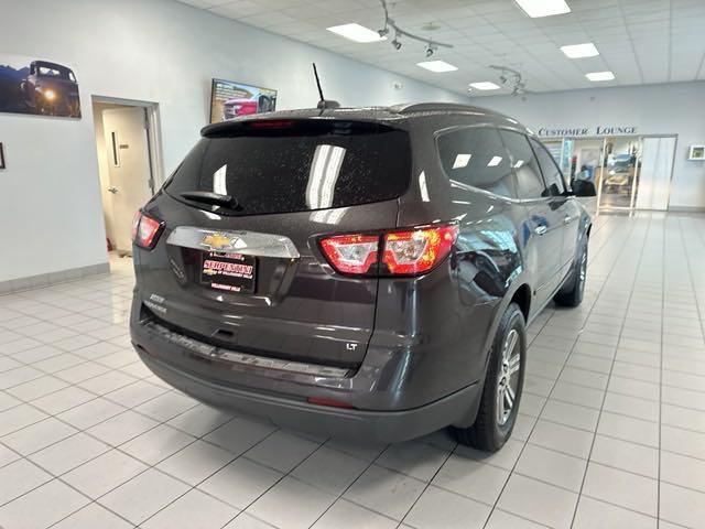 2017 chevrolet traverse 2lt