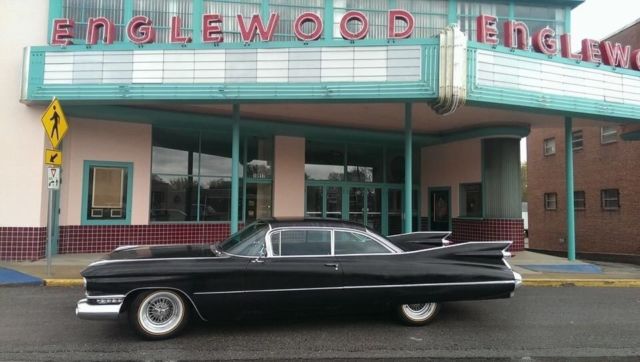 1959 cadillac coupe de ville chrome