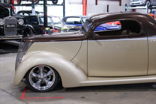 1937 ford coupe