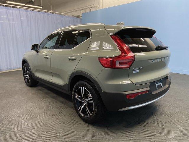 2024 volvo xc40