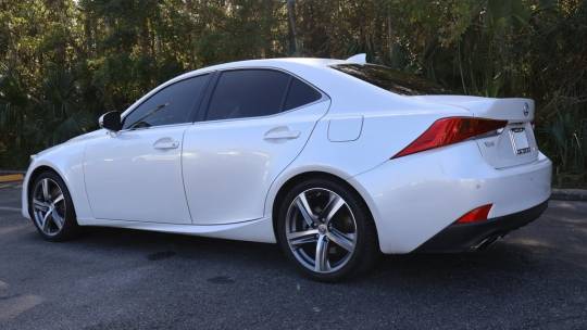 2018 Lexus IS