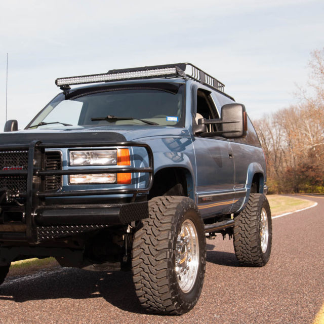 1994 gmc yukon, 4x4 6.5 liter turbo diesel engine, cold ac, tastefully modified!