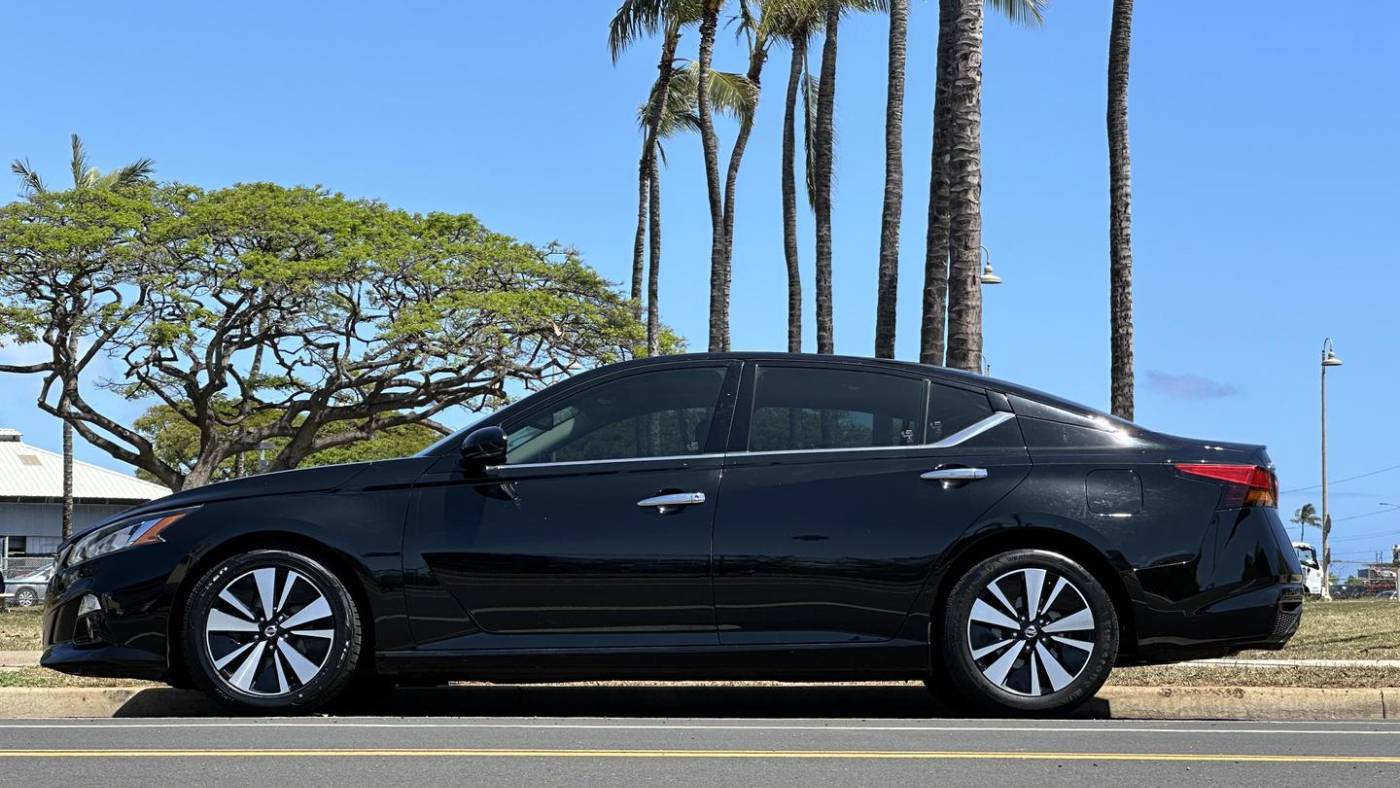 2019 nissan altima 2.5 sv
