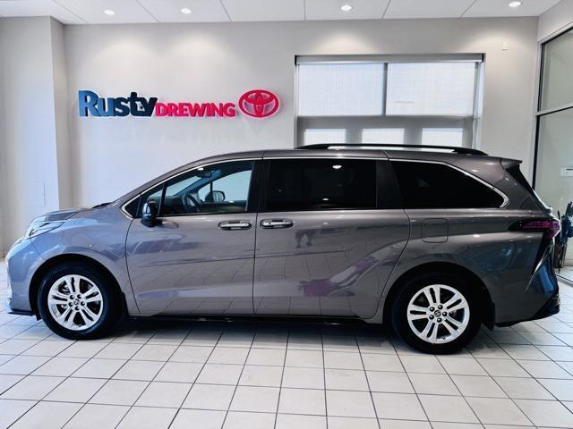 2022 toyota sienna xse 7 passenger