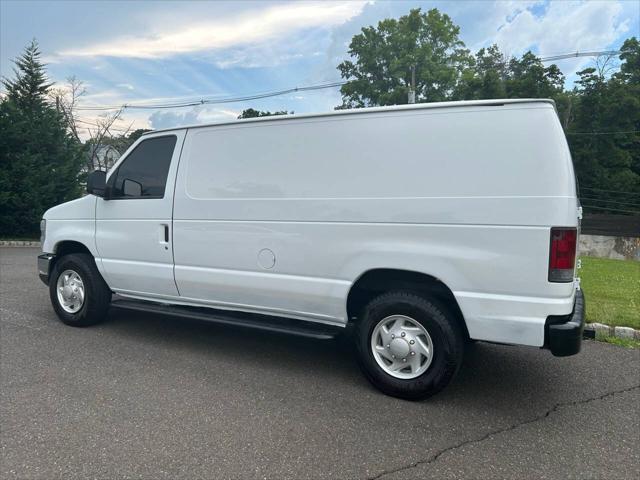 2008 ford e250 cargo