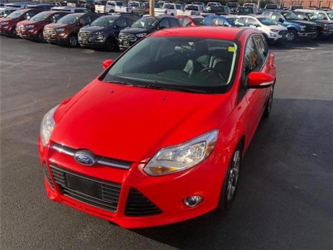 2014 ford focus se se 4dr hatchback for sale in lowell, massachusetts