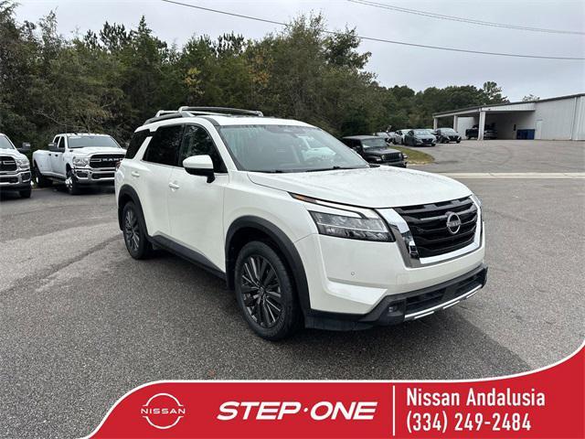 2022 nissan pathfinder sl 2wd
