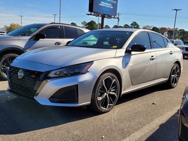 2023 nissan altima 2.5 sr