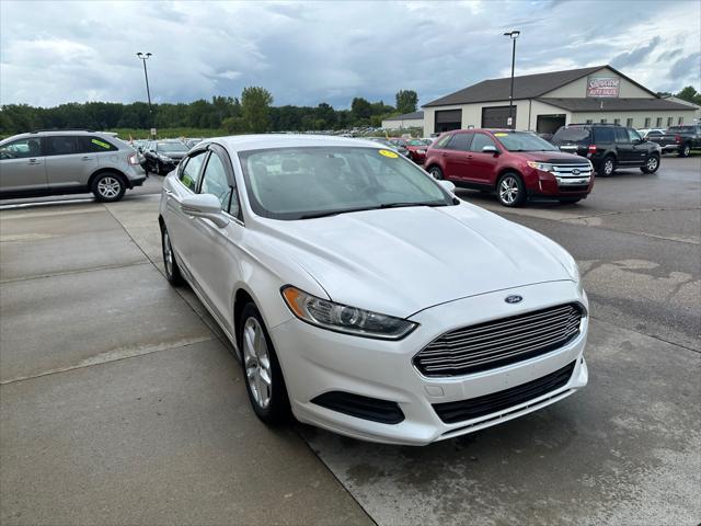 2014 ford fusion se