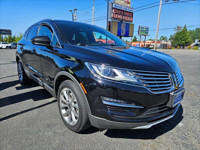2017 lincoln mkc select