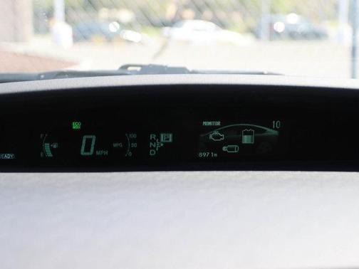 2014 toyota prius plug-in in saint louis, missouri