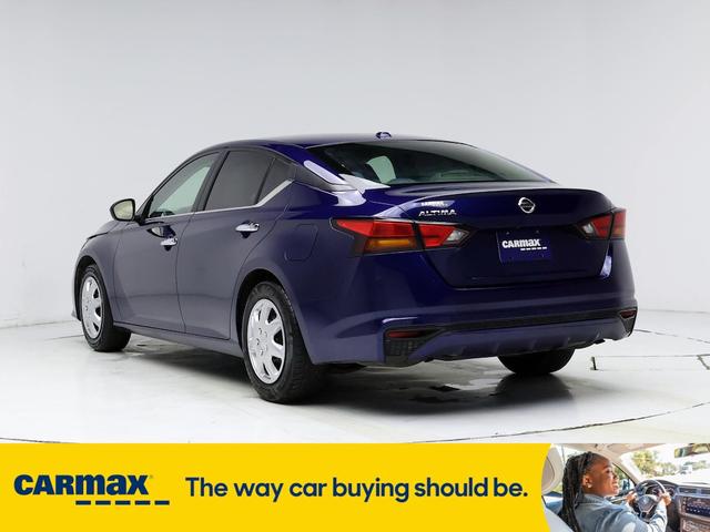2019 nissan altima s