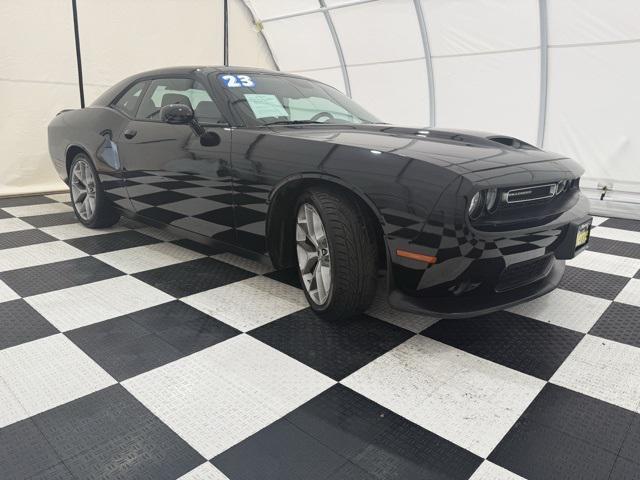 2023 dodge challenger gt