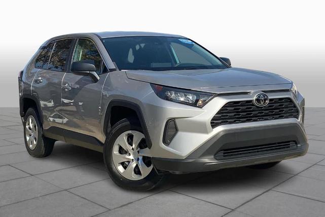 2022 toyota rav4 le