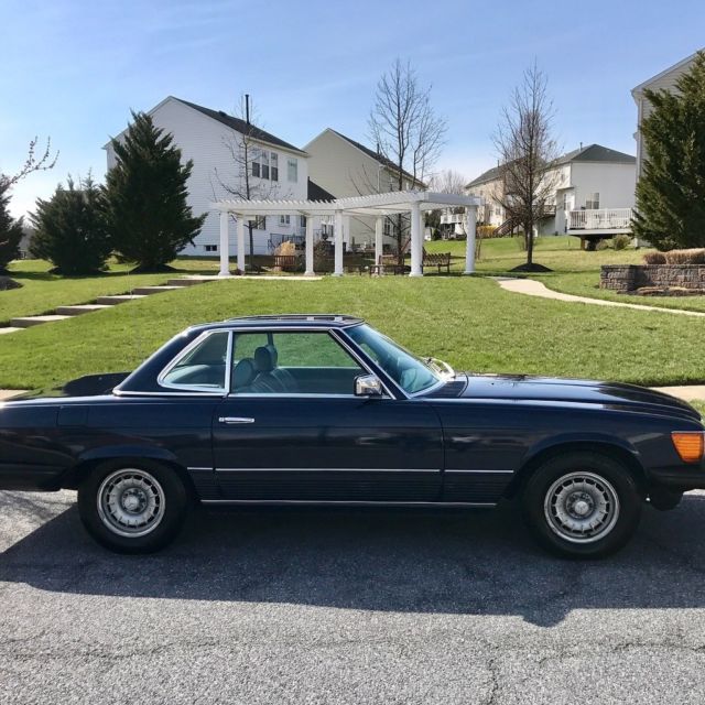 1982 mercedes 380sl both tops very nice driver
