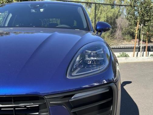 2024 porsche macan
