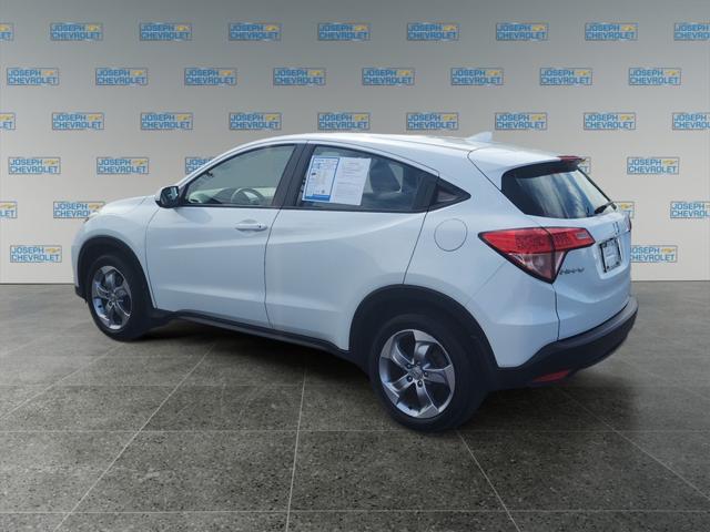 2017 honda hr-v lx