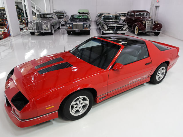 1989 chevrolet camaro iroc-z | removeable t-tops | factory air conditioning