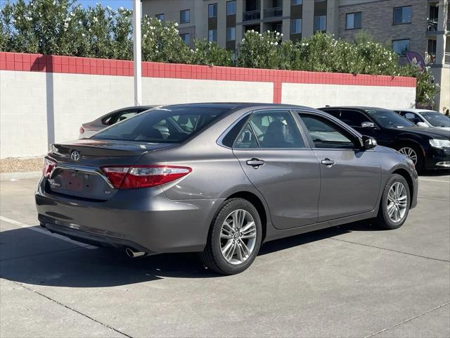 2017 toyota camry se
