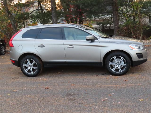 2011 volvo xc60 awd 4dr 3.0t