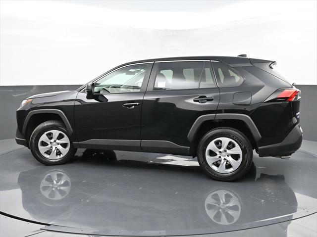 2023 toyota rav4 le