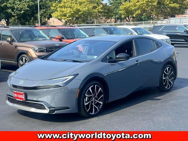 2023 toyota prius prime xse