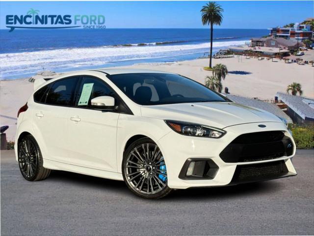 2016 ford focus rs base