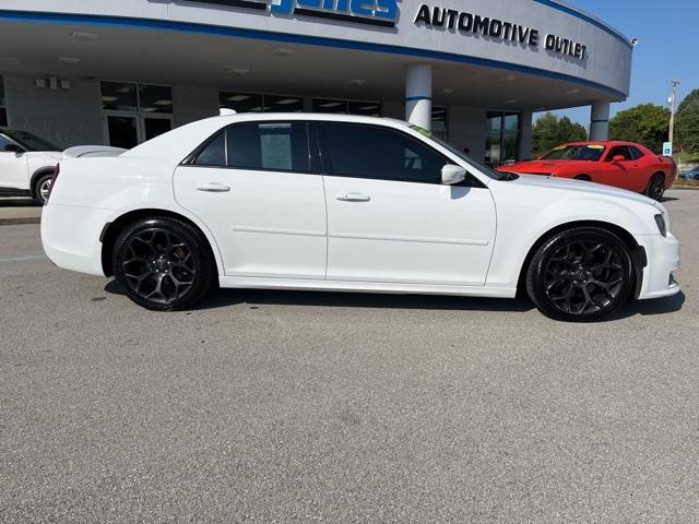 2020 chrysler 300 s