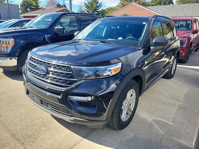 2022 ford explorer xlt