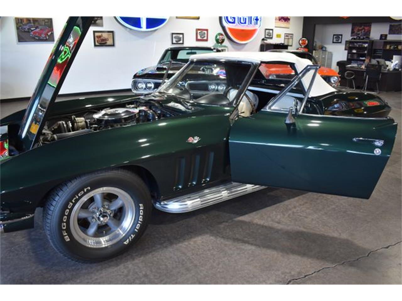 1965 chevrolet corvette