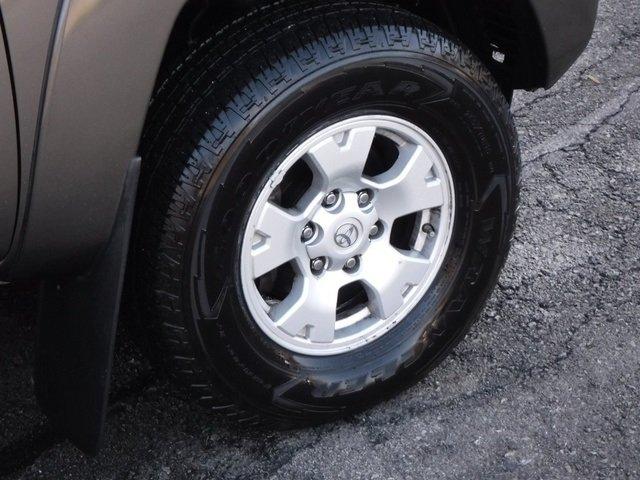 used 2015 toyota tacoma 4x4 double cab greensburg, pa 15601 for sale in greensburg, pennsylvania