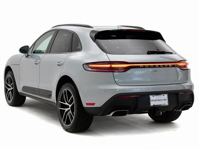 2024 porsche macan base