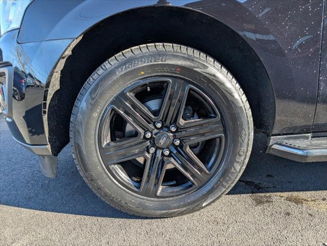 2021 ford expedition xlt