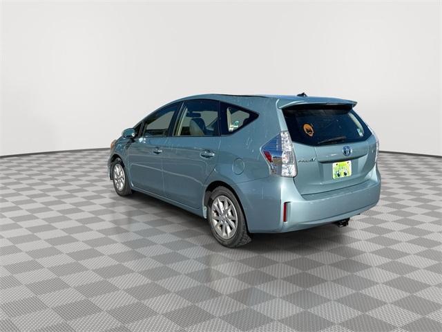 2013 toyota prius v three