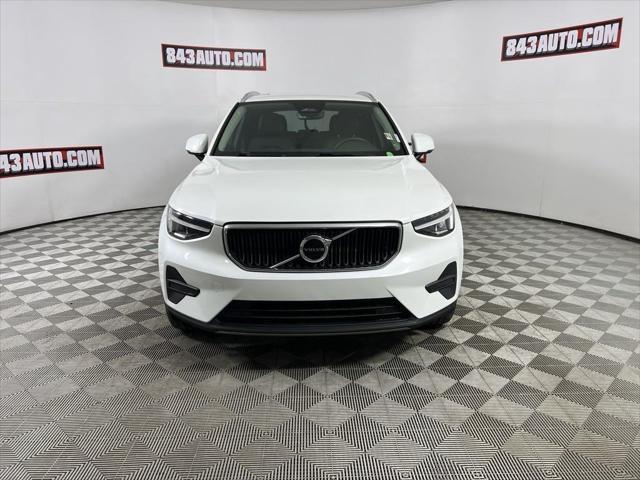 2023 volvo xc40 b5 core