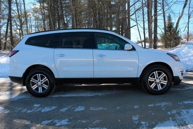 2017 chevrolet traverse lt awd lt 4dr suv w/1lt for sale in otisfield, maine