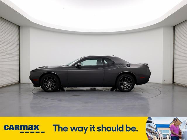 2018 dodge challenger gt