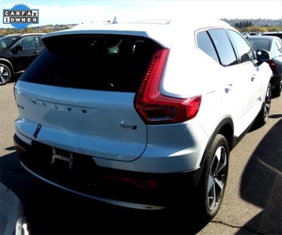 2024 volvo xc40 b5 plus bright theme