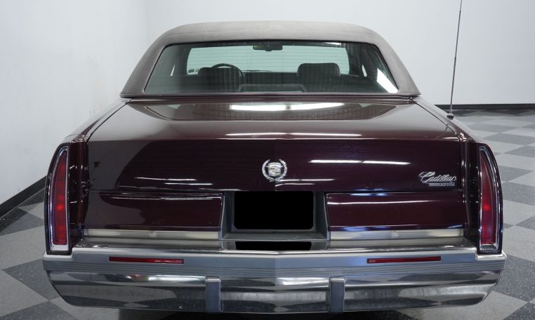 1993 cadillac fleetwood brougham